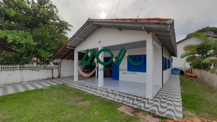 Foto 1 de Casa com 3 Quartos à venda, 80m² em Farol de Itapoá II, Itapoá