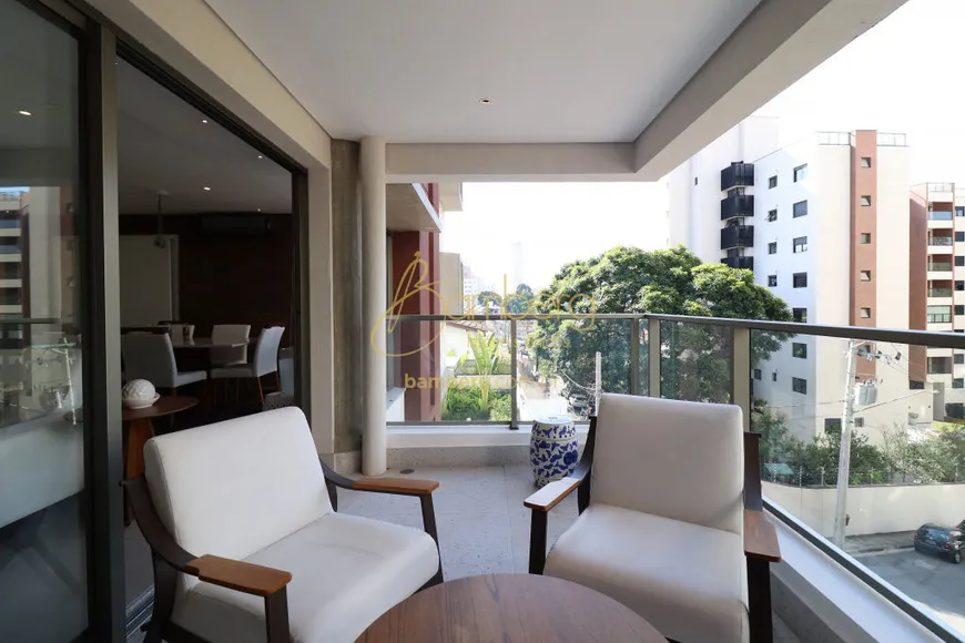 Foto 1 de Apartamento com 2 Quartos à venda, 135m² em Jardim Guedala, São Paulo