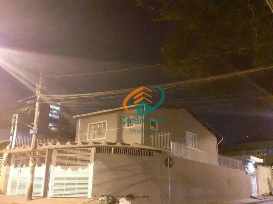 Foto 1 de Sobrado com 4 Quartos à venda, 295m² em Vila Camargos, Guarulhos