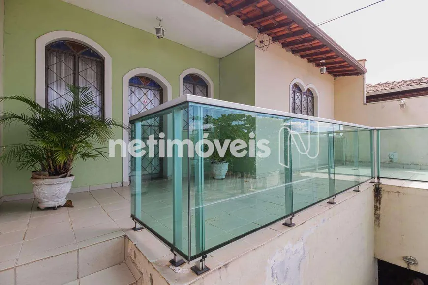 Foto 1 de Casa com 3 Quartos à venda, 222m² em Salgado Filho, Belo Horizonte