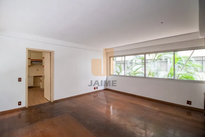 Foto 1 de Apartamento com 3 Quartos à venda, 130m² em Higienópolis, São Paulo