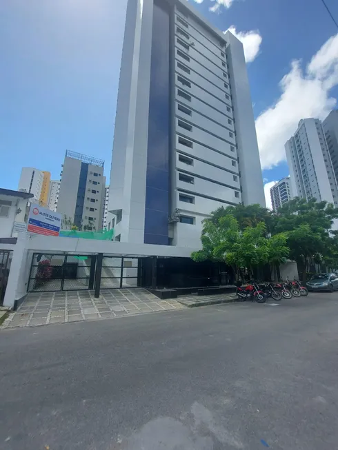 Foto 1 de Apartamento com 4 Quartos à venda, 186m² em Tamarineira, Recife