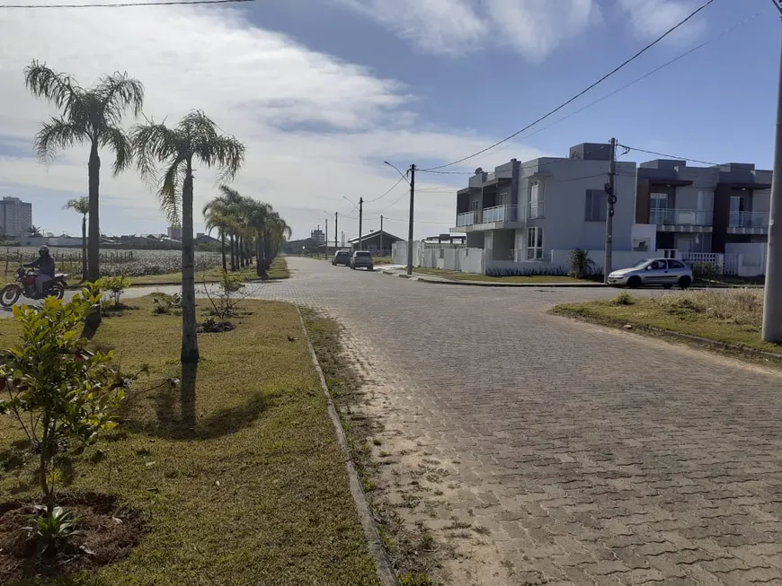 Foto 1 de Lote/Terreno à venda, 364m² em Morada das Palmeiras, Torres