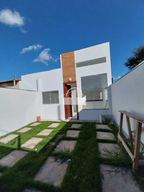 Foto 1 de Casa com 2 Quartos à venda, 56m² em Alvorada, Sete Lagoas