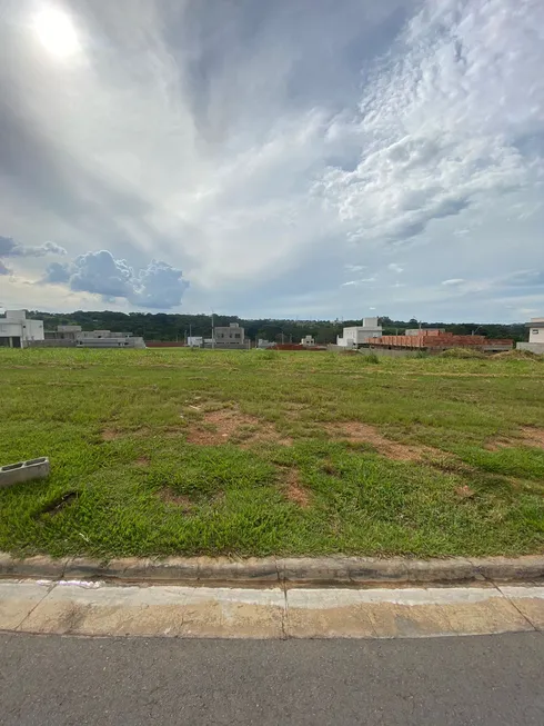 Foto 1 de Lote/Terreno à venda, 306m² em Jardins Porto, Senador Canedo
