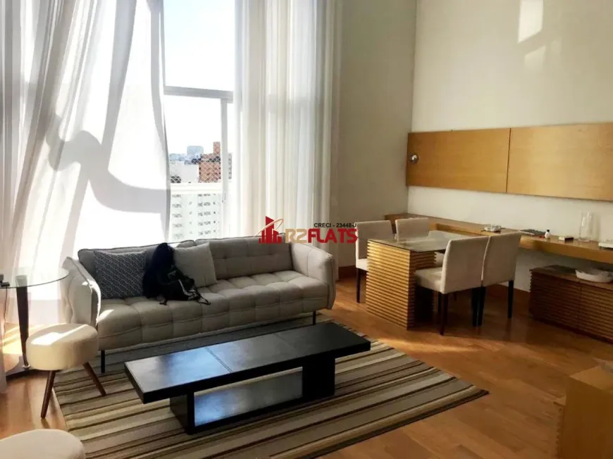 Foto 1 de Apartamento com 2 Quartos à venda, 130m² em Moema, São Paulo