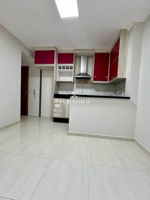 Foto 1 de Apartamento com 2 Quartos à venda, 51m² em Jardim Ipanema, Santo André