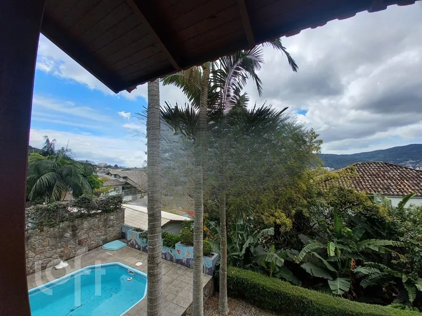 Foto 1 de Casa com 3 Quartos à venda, 238m² em Trindade, Florianópolis