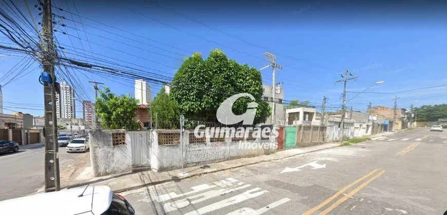 Foto 1 de Casa com 3 Quartos à venda, 330m² em Fátima, Fortaleza