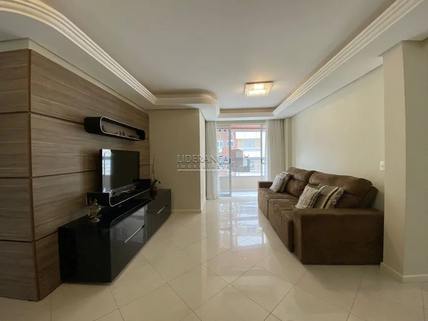 Foto 1 de Apartamento com 3 Quartos à venda, 125m² em Agronômica, Florianópolis