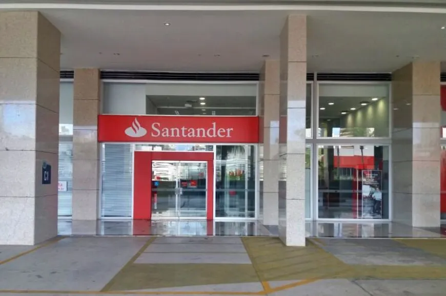 Foto 1 de Ponto Comercial para alugar, 515m² em Caminho Das Árvores, Salvador