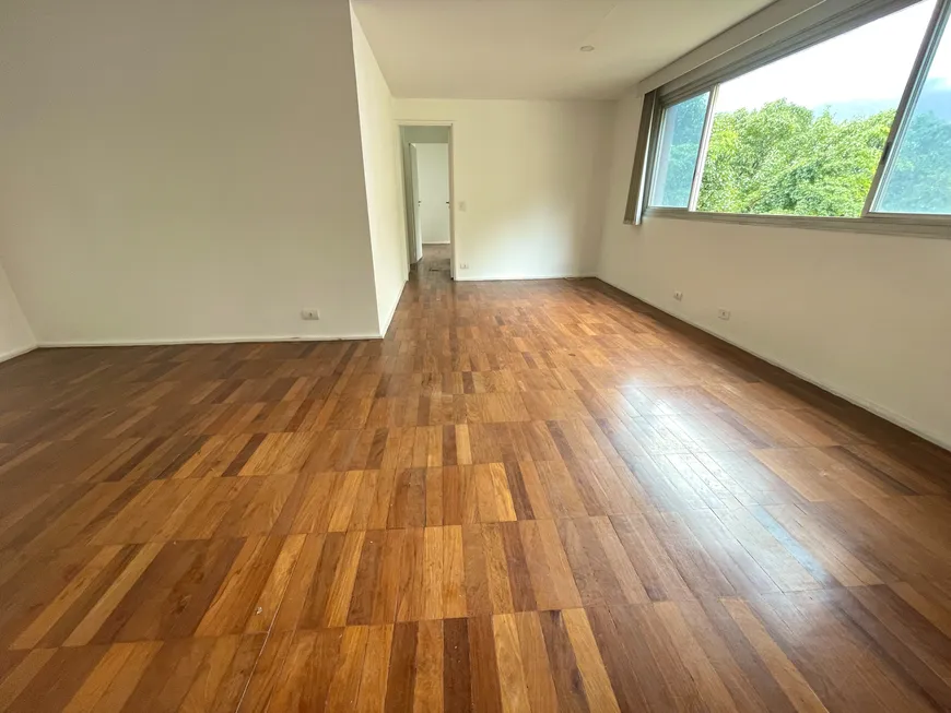 Foto 1 de Apartamento com 2 Quartos à venda, 94m² em Leblon, Rio de Janeiro