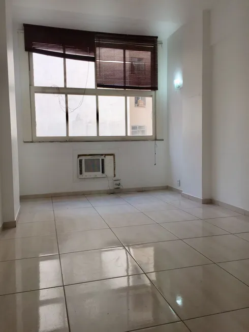 Foto 1 de Sala Comercial para alugar, 30m² em Copacabana, Rio de Janeiro