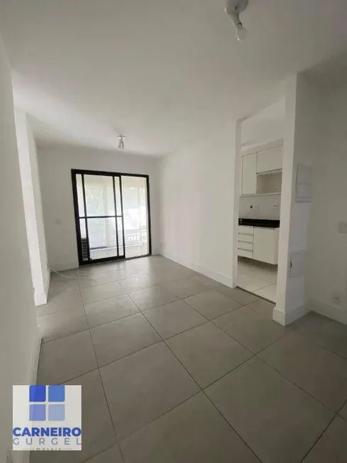 Foto 1 de Apartamento com 2 Quartos à venda, 52m² em Santa Cecília, São Paulo