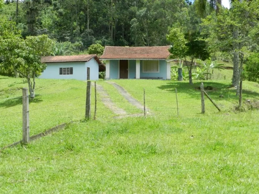 Foto 1 de Fazenda/Sítio com 2 Quartos à venda, 14700m² em , Camanducaia