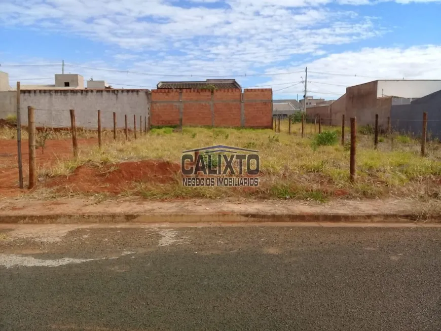 Foto 1 de Lote/Terreno à venda, 250m² em Jardim Ipanema, Uberlândia