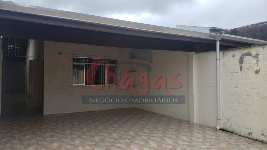 Foto 1 de Casa com 1 Quarto à venda, 50m² em Pereque Mirim, Caraguatatuba