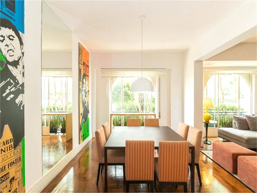 Foto 1 de Apartamento com 2 Quartos à venda, 192m² em Higienópolis, São Paulo