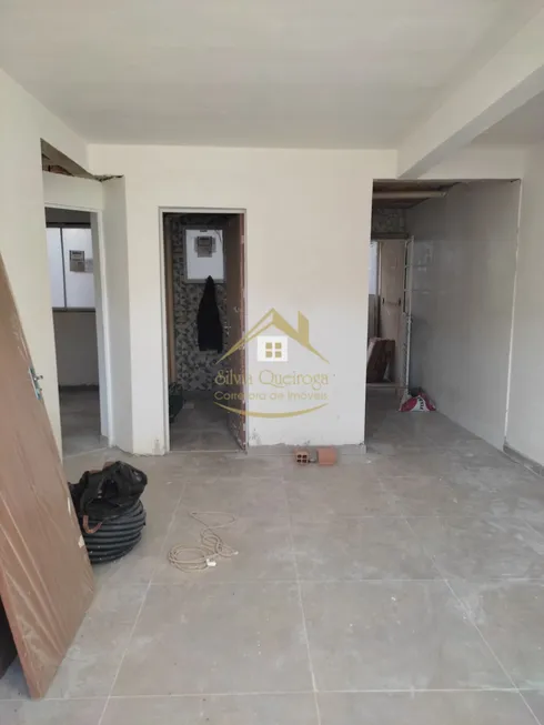 Foto 1 de Casa com 2 Quartos à venda, 64m² em Imperial, Santa Luzia