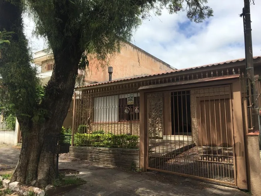 Foto 1 de Casa com 3 Quartos à venda, 151m² em Nonoai, Porto Alegre
