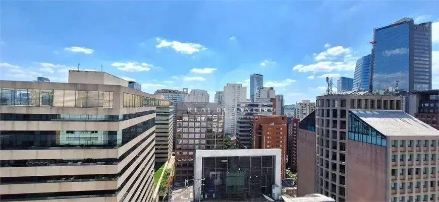 Foto 1 de Cobertura com 2 Quartos à venda, 140m² em Vila Olímpia, São Paulo