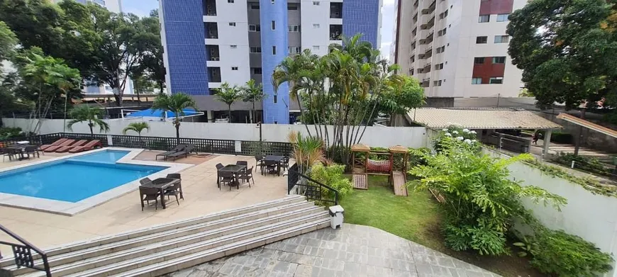 Foto 1 de Apartamento com 3 Quartos à venda, 155m² em Espinheiro, Recife