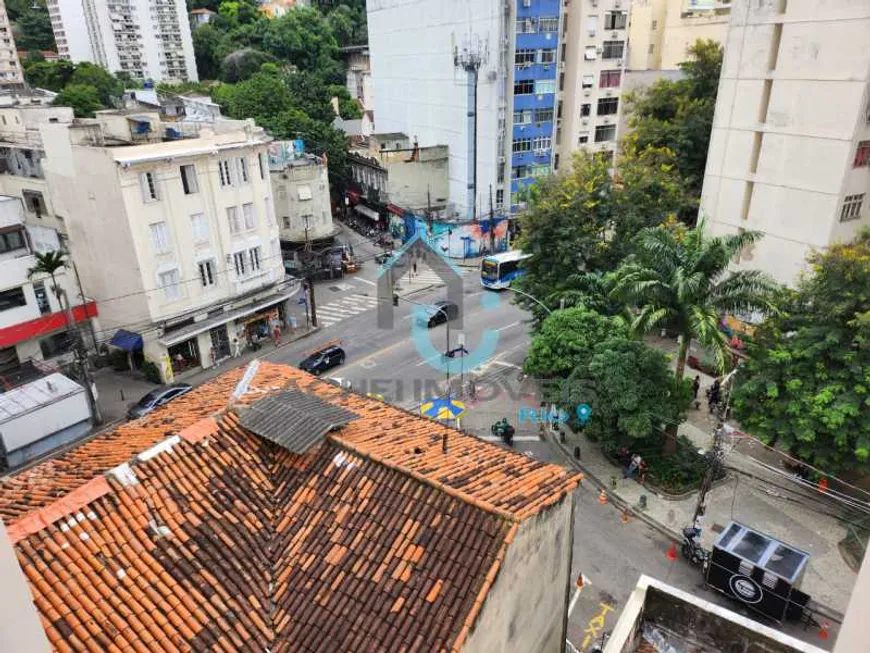 Foto 1 de Apartamento com 2 Quartos à venda, 65m² em Laranjeiras, Rio de Janeiro