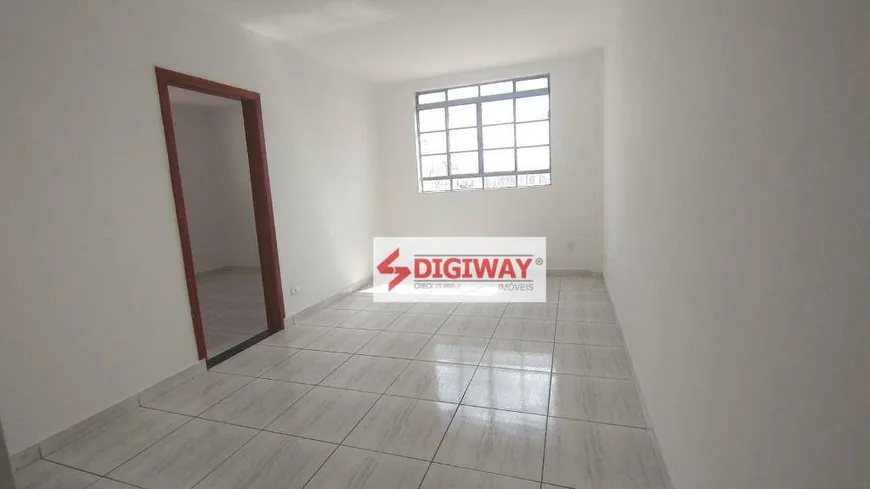 Foto 1 de Apartamento com 1 Quarto para alugar, 50m² em Cambuci, São Paulo