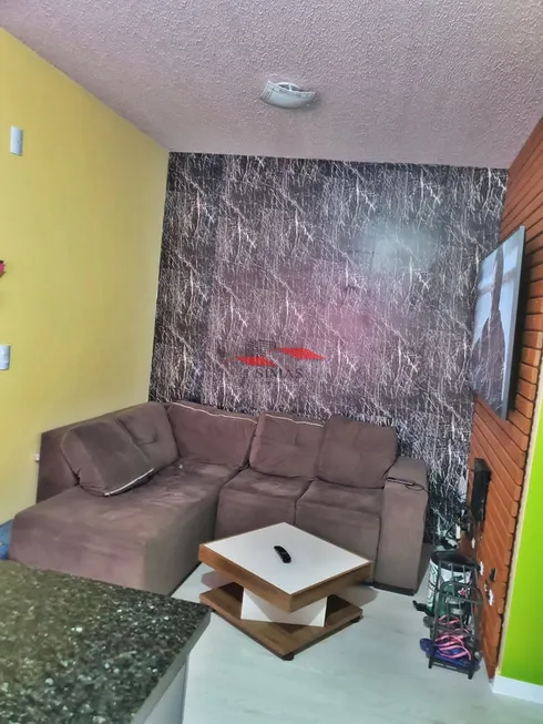 Foto 1 de Apartamento com 2 Quartos à venda, 48m² em Jardim Betania, Cachoeirinha