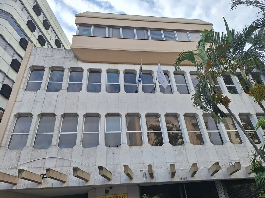 Foto 1 de Sala Comercial à venda em Moinhos de Vento, Porto Alegre