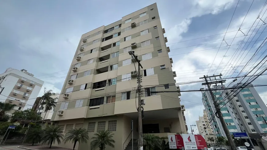 Foto 1 de Apartamento com 3 Quartos à venda, 73m² em Centro, Criciúma