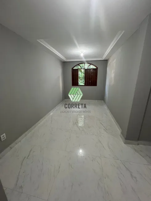 Foto 1 de Casa com 3 Quartos para alugar, 100m² em Jardim Camburi, Vitória