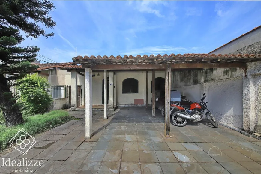 Foto 1 de Casa com 4 Quartos à venda, 276m² em Conforto, Volta Redonda