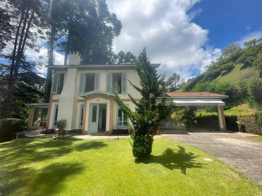 Foto 1 de Casa de Condomínio com 5 Quartos à venda, 317m² em Capivari, Campos do Jordão