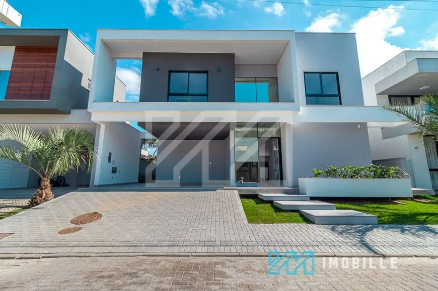 Foto 1 de Casa com 5 Quartos à venda, 300m² em Barra, Balneário Camboriú