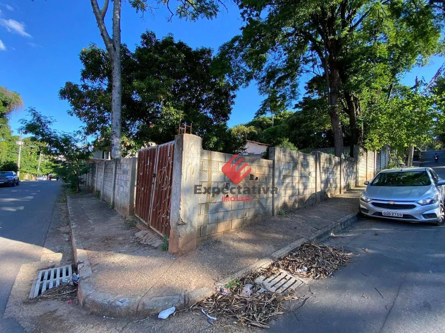 Foto 1 de Lote/Terreno à venda, 200m² em Trevo, Belo Horizonte