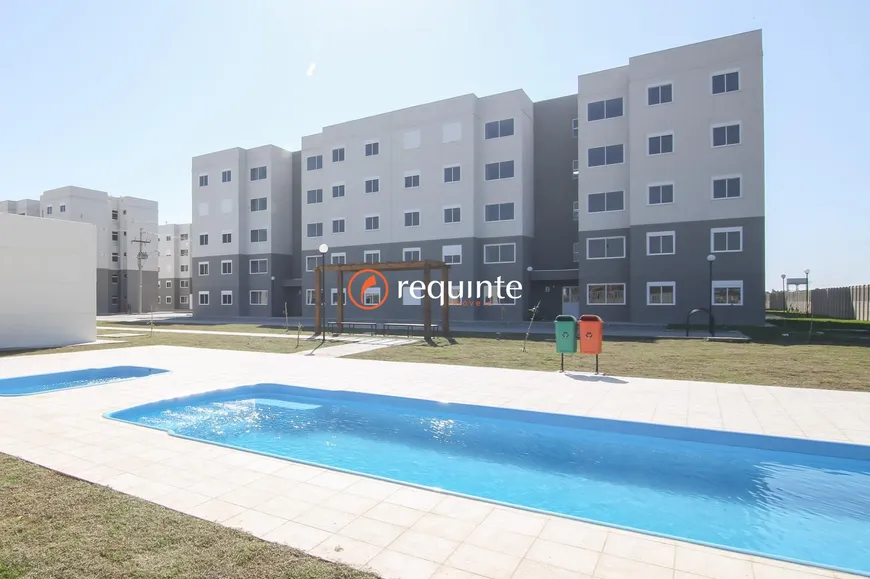 Foto 1 de Apartamento com 2 Quartos à venda, 53m² em Areal, Pelotas