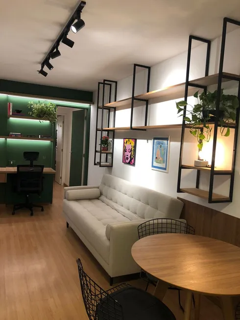 Foto 1 de Apartamento com 1 Quarto à venda, 42m² em Copacabana, Rio de Janeiro