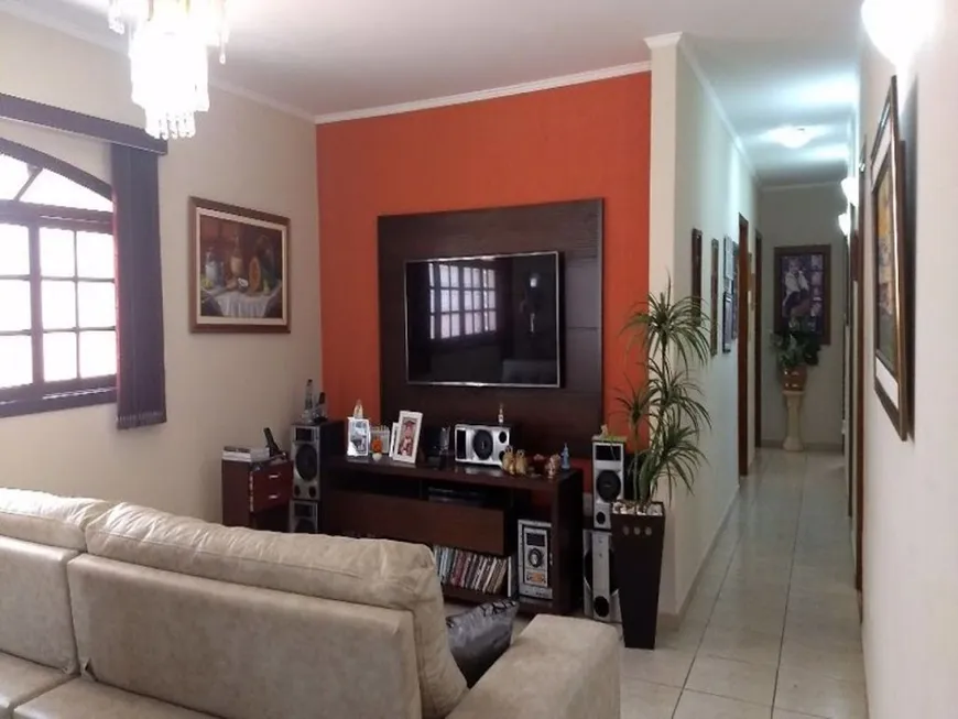 Foto 1 de Casa com 3 Quartos à venda, 145m² em Santa Luzia, Bragança Paulista