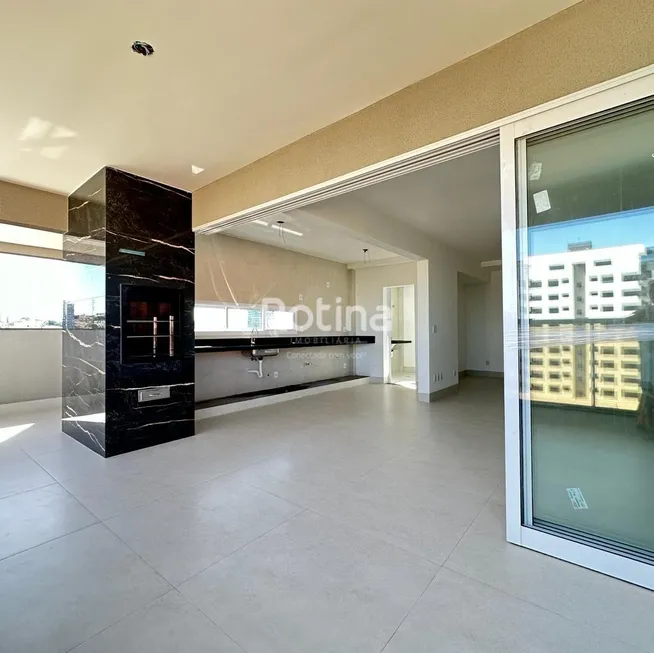Foto 1 de Apartamento com 3 Quartos à venda, 142m² em Patrimônio, Uberlândia