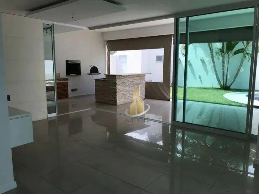 Foto 1 de Casa de Condomínio com 5 Quartos à venda, 330m² em Jardim Esplanada do Sol, São José dos Campos