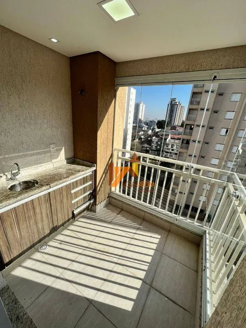 Foto 1 de Apartamento com 2 Quartos para alugar, 60m² em Vila Floresta, Santo André