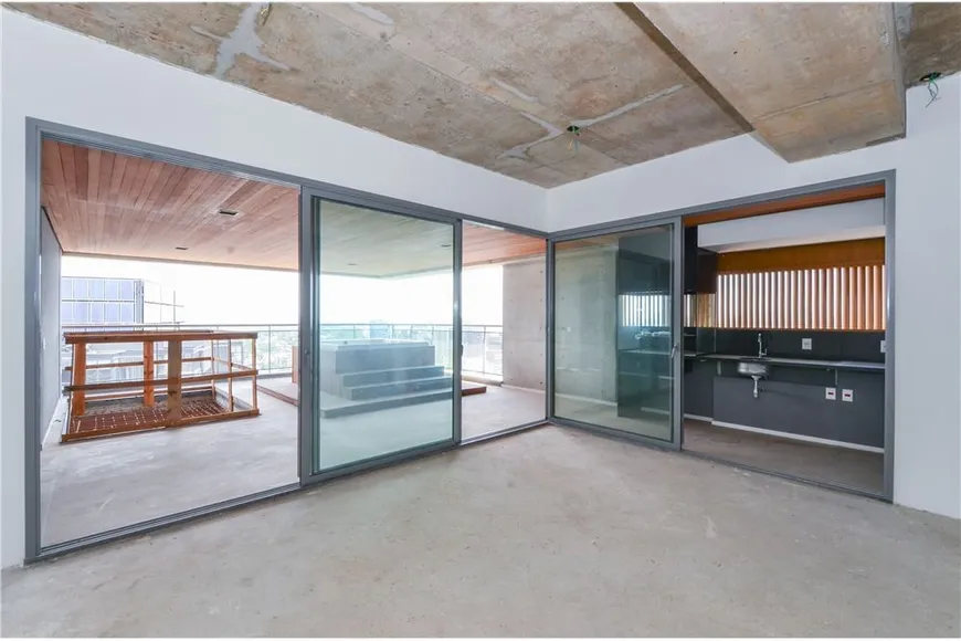 Foto 1 de Apartamento com 4 Quartos à venda, 313m² em Jardim das Acacias, São Paulo