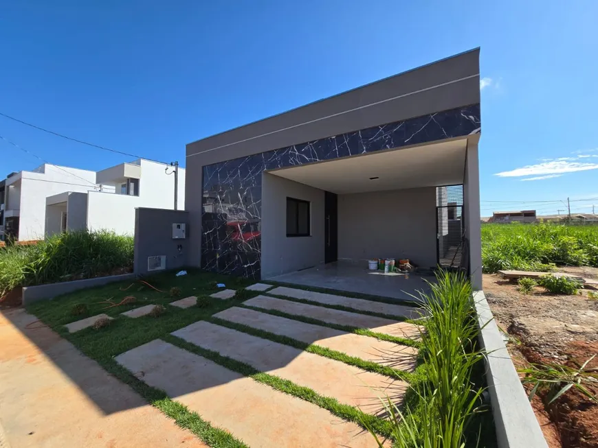 Foto 1 de Casa com 3 Quartos à venda, 150m² em Jardim Primavera, Montes Claros