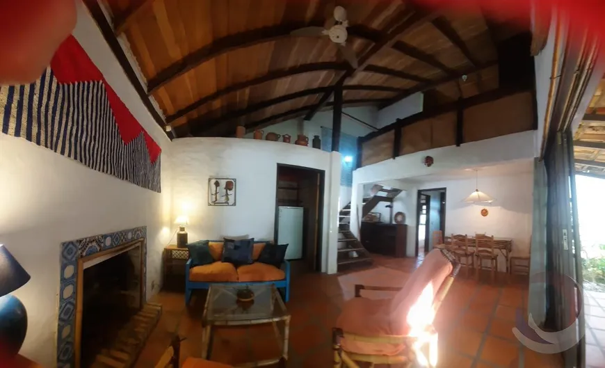 Foto 1 de Casa com 2 Quartos à venda, 55m² em Ponta das Canas, Florianópolis