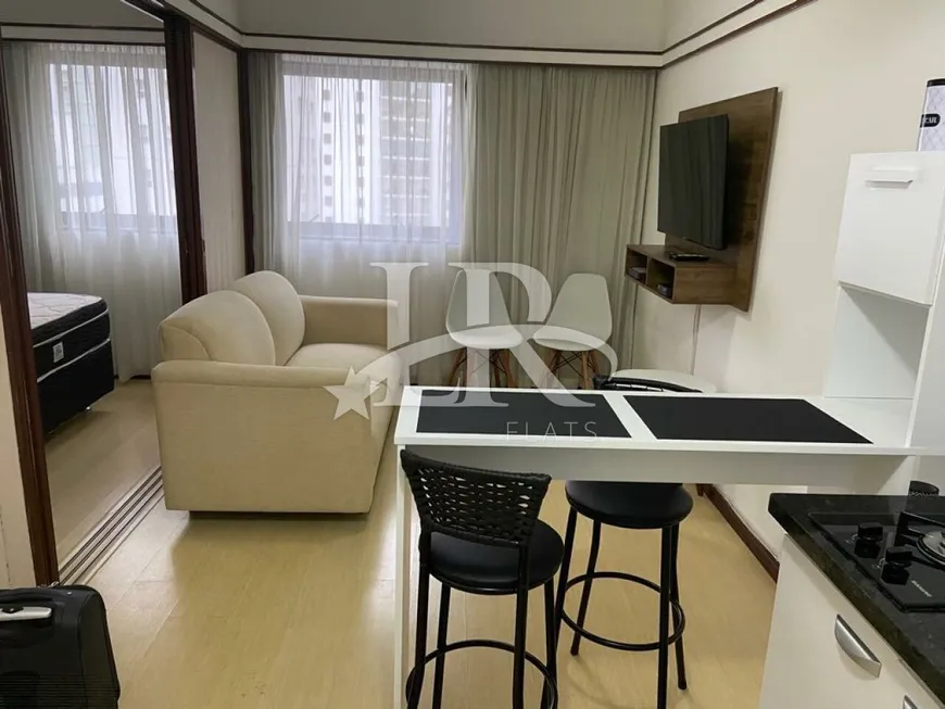 Foto 1 de Flat com 1 Quarto para alugar, 30m² em Jardins, São Paulo