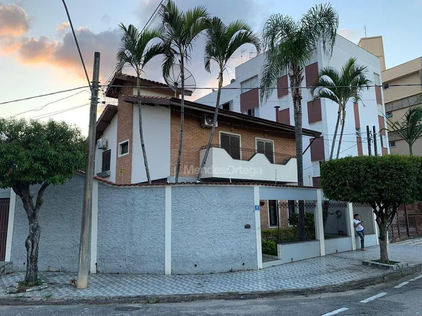 Foto 1 de Imóvel Comercial com 4 Quartos à venda, 234m² em Vila Trujillo, Sorocaba