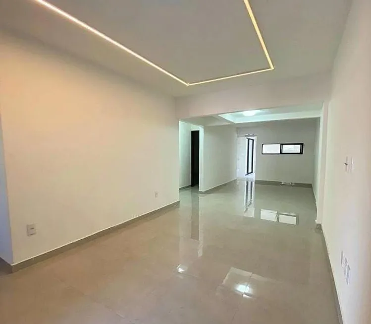 Foto 1 de Casa com 3 Quartos à venda, 176m² em Jardim Cidade Universitária, João Pessoa