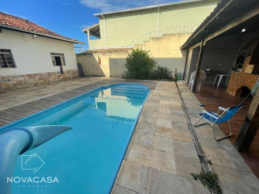 Foto 1 de Casa de Condomínio com 4 Quartos à venda, 120m² em São Benedito, Santa Luzia