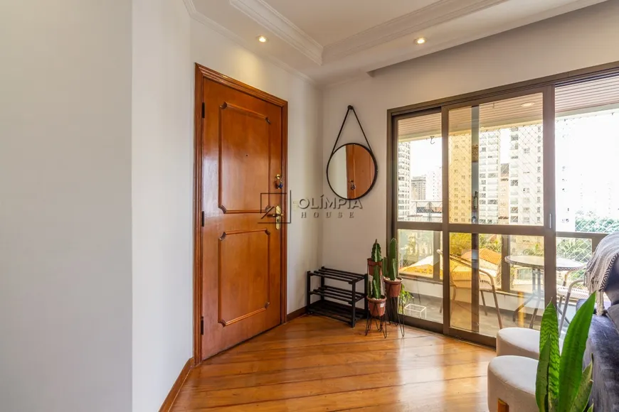 Foto 1 de Apartamento com 4 Quartos à venda, 131m² em Vila Olímpia, São Paulo